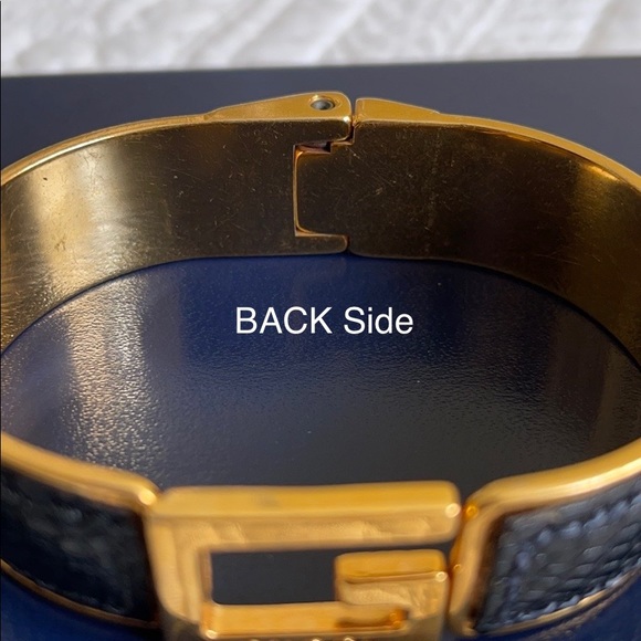 Gucci Black Python Gold Fashion Bangle/Bracelet - Picture 10 of 16